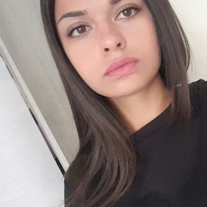 Lola - Prof d'initiation informatique - La Ciotat