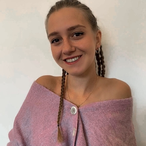 Natacha - Prof de français - Chicheboville