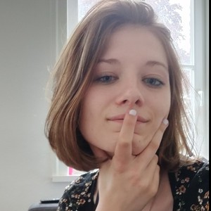 Chloé - Prof de maths - Bersée