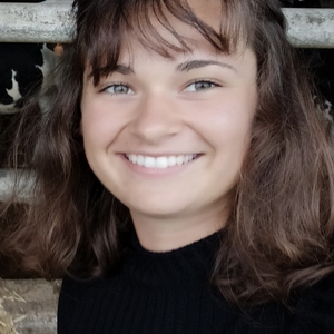 Marie - Prof d'aide aux devoirs - Carquefou
