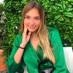 Chloé - Prof de maths - La Roquette-sur-Siagne