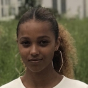 Nolwen - Prof de français - Montigny-le-Bretonneux