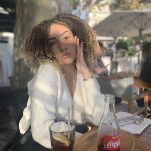 Mona - Prof d'aide aux devoirs - La Colle-sur-Loup