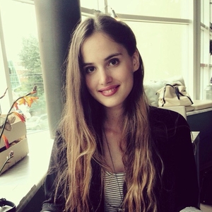 Veronika - Prof de russe - Paris