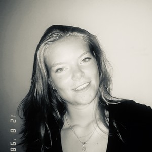 Jade - Prof d'aide aux devoirs - Paris