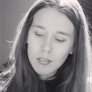 Laura Jeanne - Prof d'aide aux devoirs - Paris