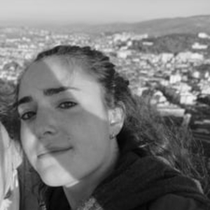 Charlotte - Prof de maths - Saint-Étienne