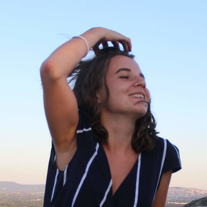 Nina - Prof d'arts plastiques - Lyon