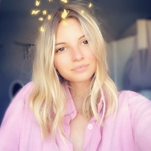 Ophélie - Prof de couture - Andé