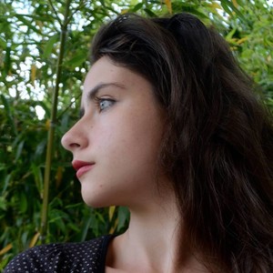 Mona - Prof de philosophie - Paris