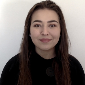 Laurine - Prof d'aide aux devoirs - Houilles