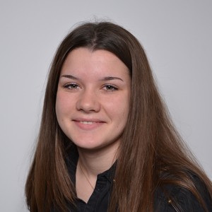 Laura - Prof de français - Hésingue