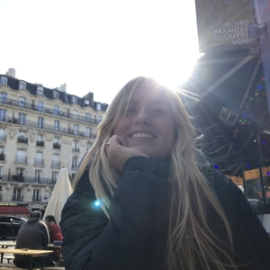 Agathe - Prof d'aide aux devoirs - Marseille