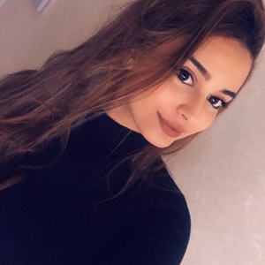 Yasmine - Prof d'expression orale - anglais - Antibes