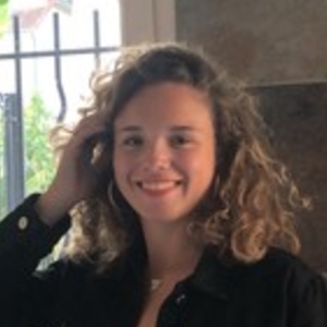 Lucile - Prof d'histoire - Bordeaux