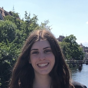 Justine - Prof de maths - Angers