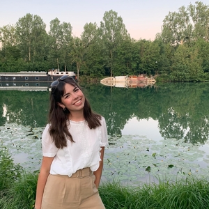 Justine - Prof d'anglais - Bussy-Saint-Martin