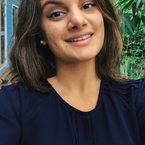 Eva - Prof d'anglais - Saint-Denis