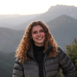 Amandine - Prof d'aide aux devoirs - Limonest