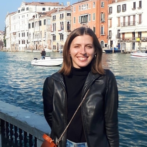 Paloma - Prof d'anglais - Fontaine-le-Port