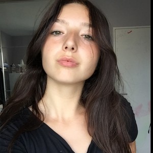 Anna - Prof d'aide aux devoirs - Issy-les-Moulineaux