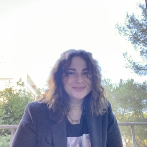 Eva - Prof de français - Marseille