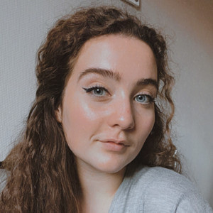 Angele - Prof de français - Bruges