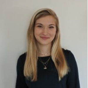 Claire - Prof d'initiation informatique - Marseille