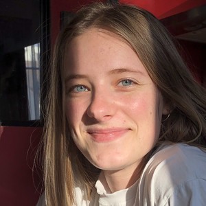 Léna - Prof de maths - Marseille
