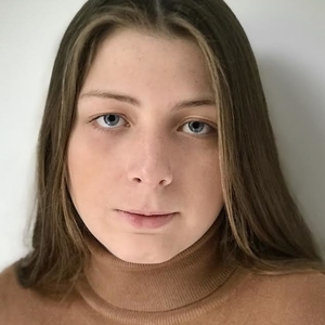 Agathe - Prof d'aide aux devoirs - Colombes