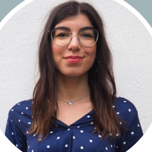 Ophélie - Prof d'économie - Paris