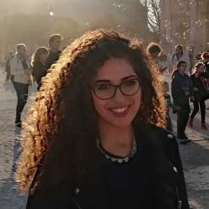 Samia - Prof d'expression orale - anglais - Cergy
