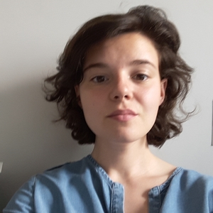 Chloé - Prof de maths - Colombes