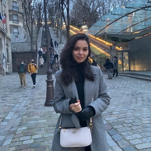 Maha - Prof d'anglais - Paris