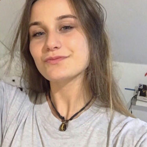Elodie - Prof d'aide aux devoirs - Houdan