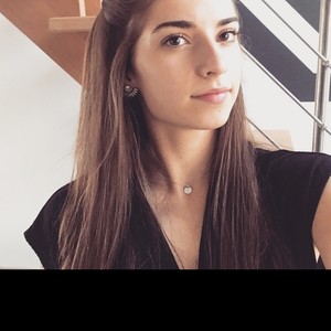 Chloé - Prof d'aide aux devoirs - Brouckerque