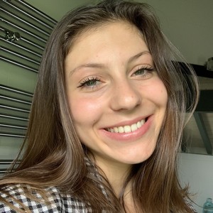 Elina - Prof d'anglais - Grignon