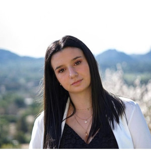 Manon - Prof d'aide aux devoirs - Lyon