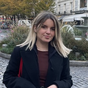 Chloe Attali - Prof d'anglais - Arcueil