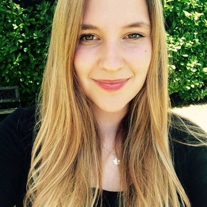 Angele - Prof de soutien scolaire - Paris