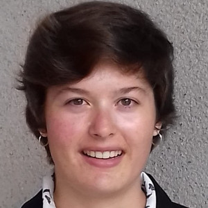 Adèle - Prof d'économie - Montlivault