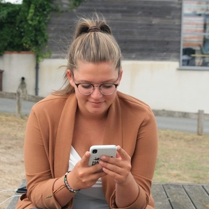 Camille - Prof de maths - Couffé