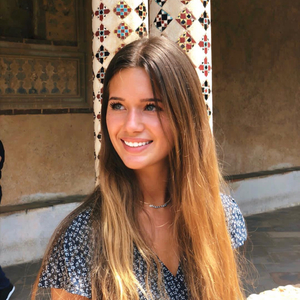 Katy - Prof de soutien scolaire - Grenoble