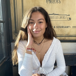 Léa - Prof d'aide aux devoirs - Paris