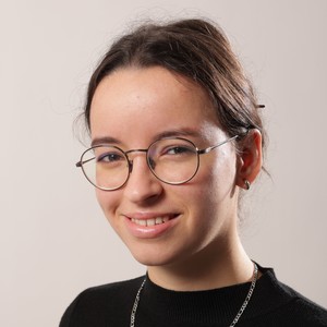 Anouk - Prof d'aide aux devoirs - Cergy