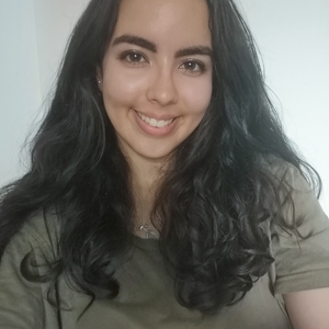 LEÏLA - Prof de français - Reims
