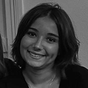Carla - Prof d'aide aux devoirs - Villennes-sur-Seine