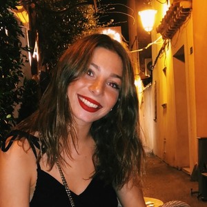 Camille - Prof de français - Neuilly-sur-Seine