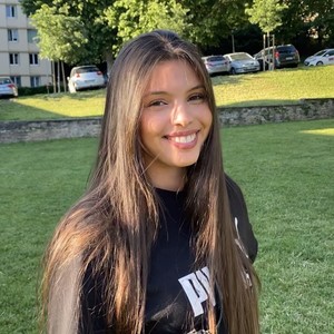 Farah - Prof d'aide aux devoirs - Lyon