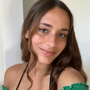 Julie - Prof de français - Colombes